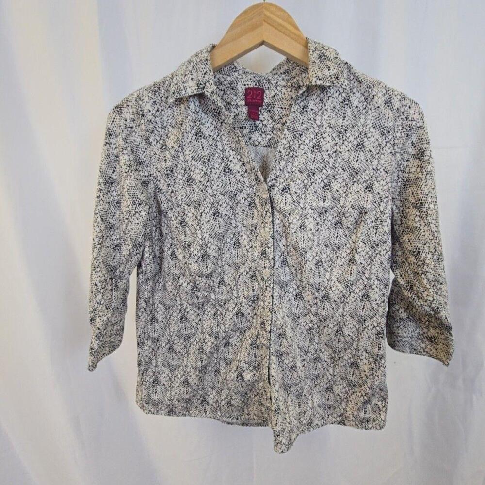 212 Collection Shirt Womens Small White Snake Print 3/4 Sleeve Button Front Top